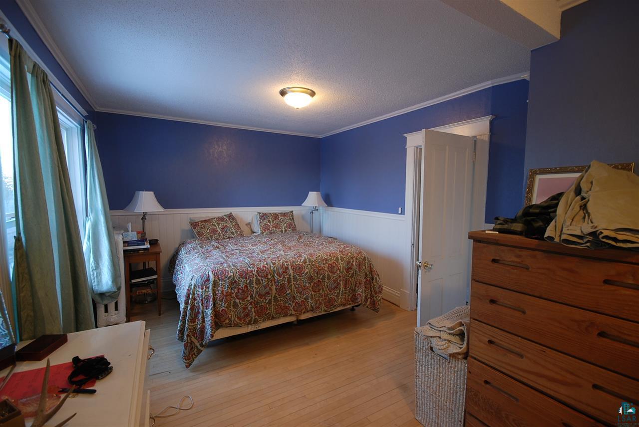 4727 London Road Duluth, MN 55804 - Photo 3 of 9 Gallery Image 3