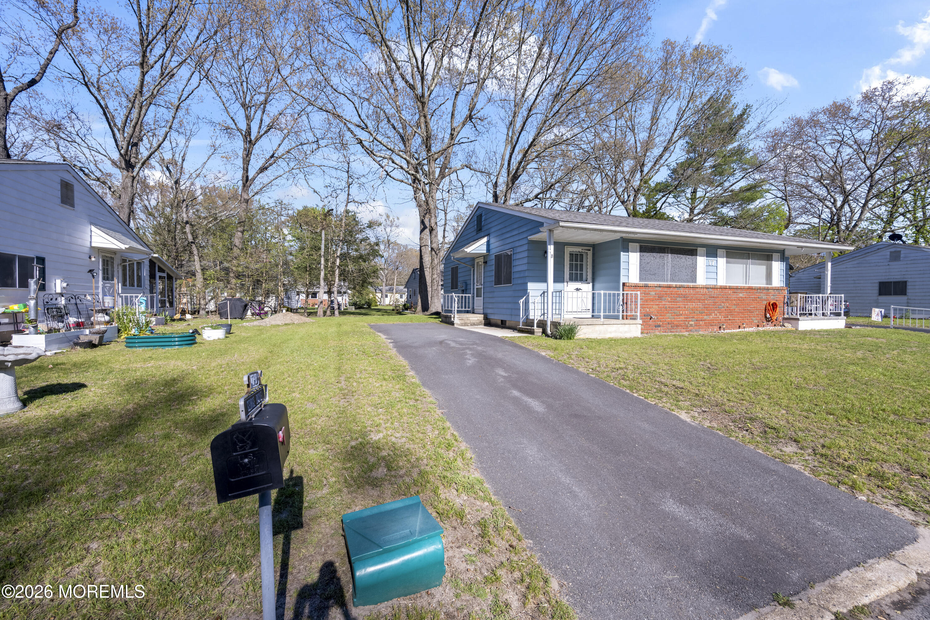 17 Michigan Avenue, Unit B Whiting, NJ 08759 - Photo 2 of 14 Front of House 3