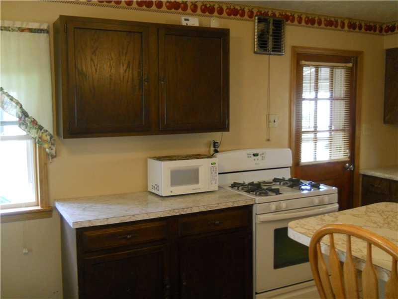 1108 Holmes Street McKees Rocks, PA 15136 - Photo 4 of 14 Kitchen.