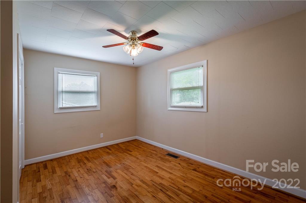 2859 Emory Road Morganton, NC 28655 - Photo 8 of 14 Gallery Image 8