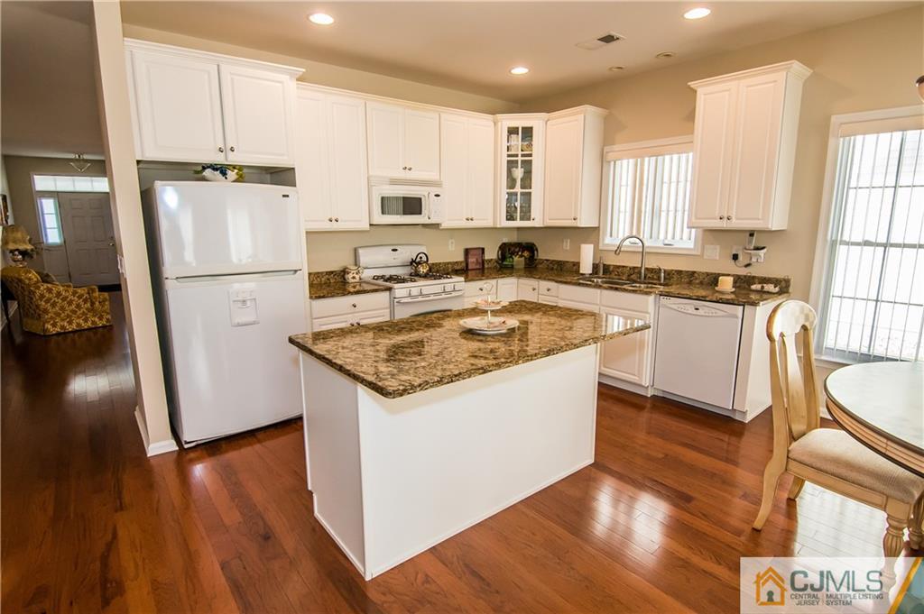 79 Yates Road Manalapan, NJ 07726 - Photo 10 of 25 Gallery Image 10