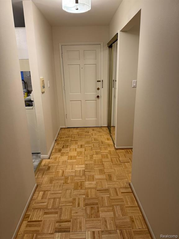 30212 Southfield Road, Unit 237 Southfield, MI 48076 - Photo 2 of 27