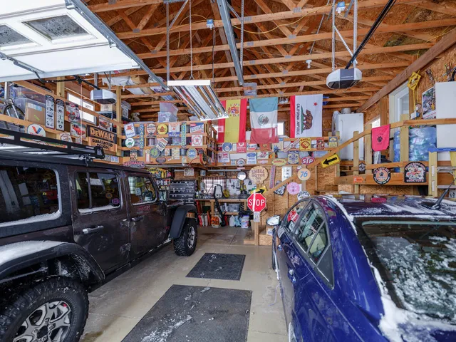 $379,000 | 38918 37 1/2 Street, Paw Paw, MI 49079