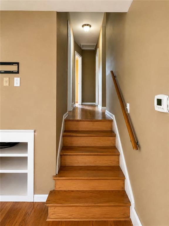 3304 North Delaware Street Independence, MO 64050 - Photo 8 of 30