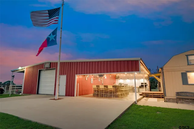 $3,300,000 | 7211 S County Road 235, Tyler, TX 75707