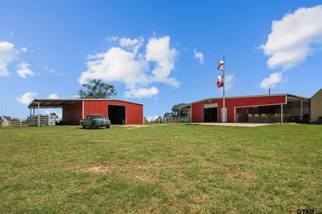$3,300,000 | 7211 S County Road 235, Tyler, TX 75707