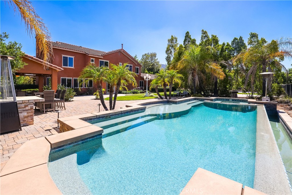 1055 Lowry Ranch Road Corona, CA 92881 - Photo 64 of 75