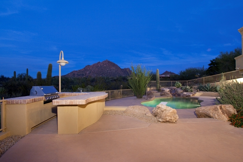 24200 North Alma School Road, Unit 8 Scottsdale, AZ 85255 - Photo 19 of 22 Pool & View