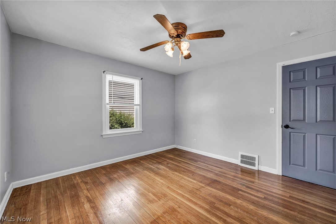 517 Gulf Road Elyria, OH 44035 - Photo 21 of 43