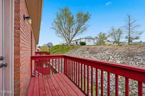 $248,000 | 303 Phoenix Court, Unit 303, Kingsport, TN 37663