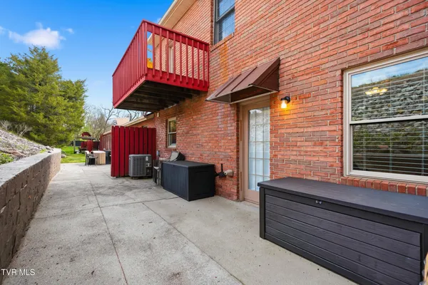 $248,000 | 303 Phoenix Court, Unit 303, Kingsport, TN 37663