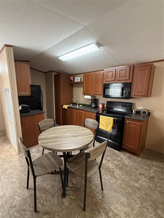 1004 East Davis Street Whitney, TX 76692 - Photo 11 of 17