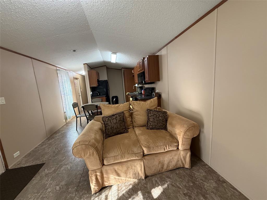 1004 East Davis Street Whitney, TX 76692 - Photo 10 of 17