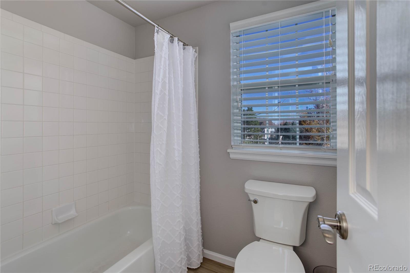 8633 Forrest Way Highlands Ranch, CO 80126 - Photo 30 of 50