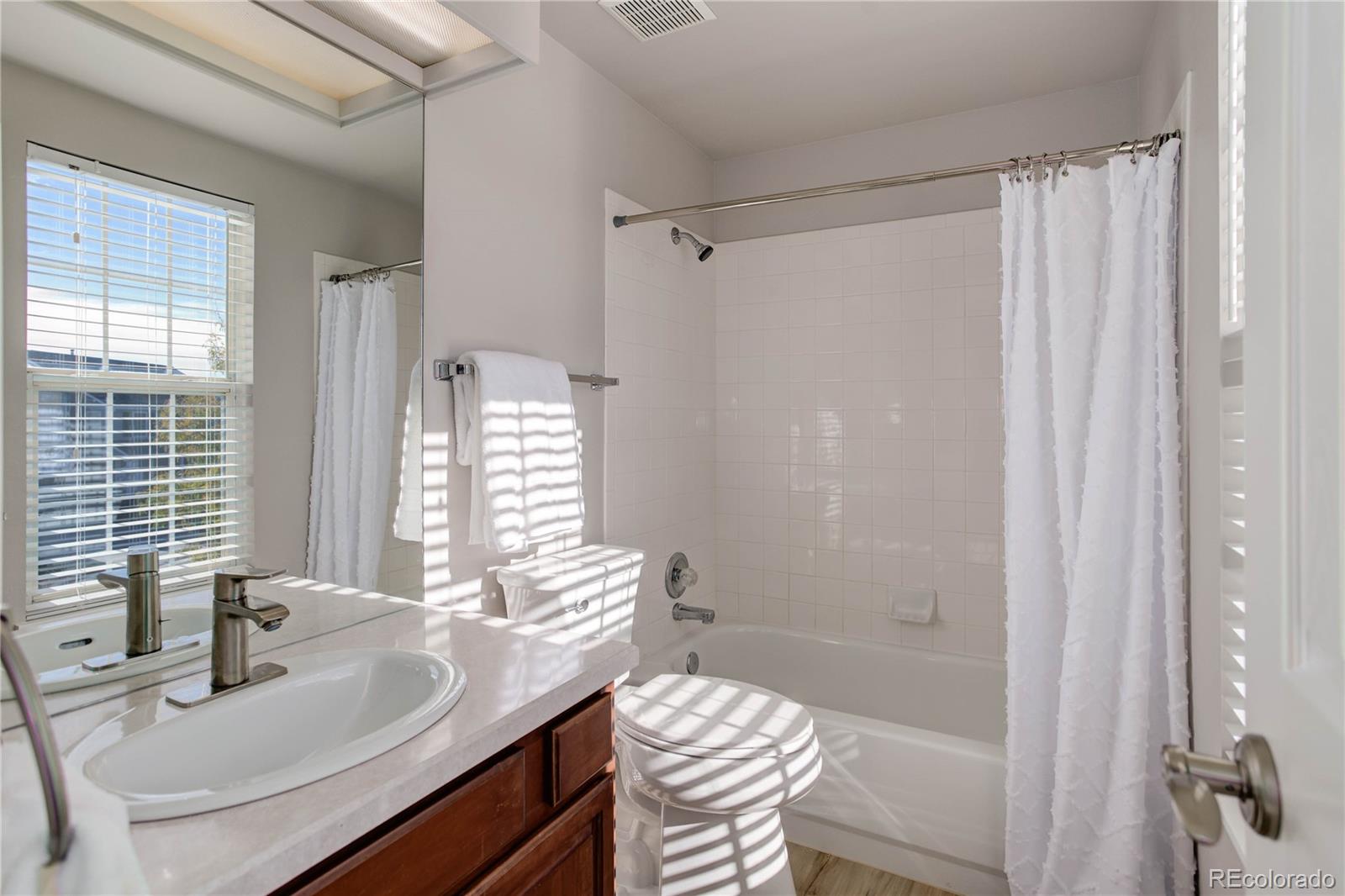 8633 Forrest Way Highlands Ranch, CO 80126 - Photo 33 of 50