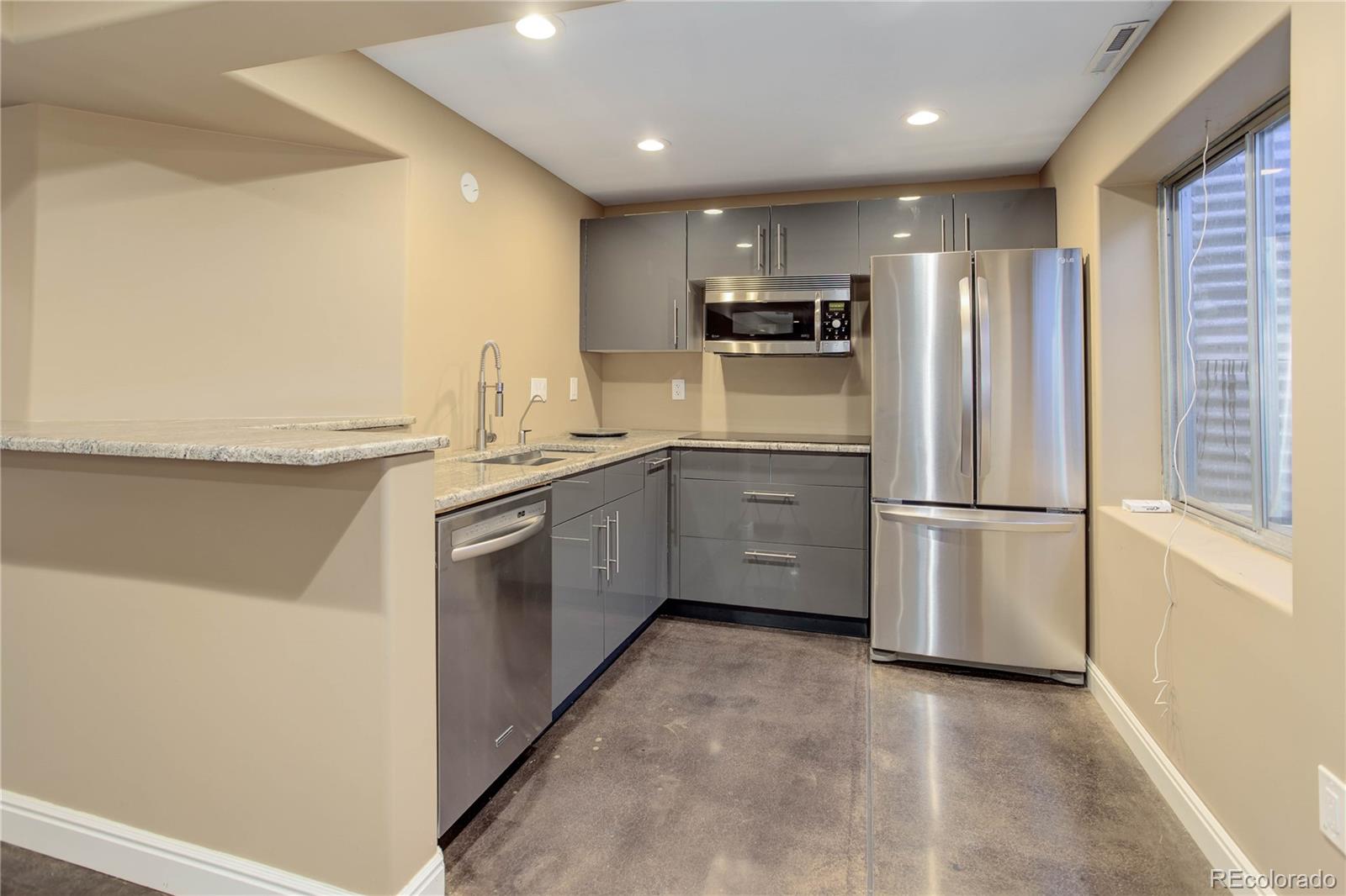 8633 Forrest Way Highlands Ranch, CO 80126 - Photo 36 of 50