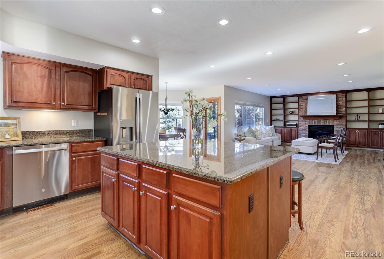 8633 Forrest Way Highlands Ranch, CO 80126 - Photo 6 of 50
