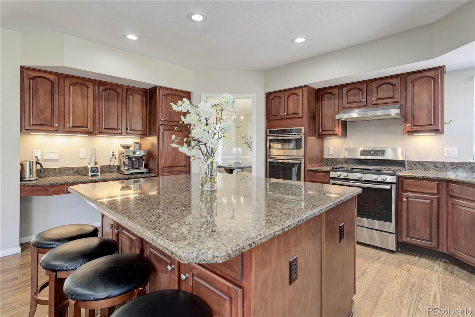 8633 Forrest Way Highlands Ranch, CO 80126 - Photo 7 of 50