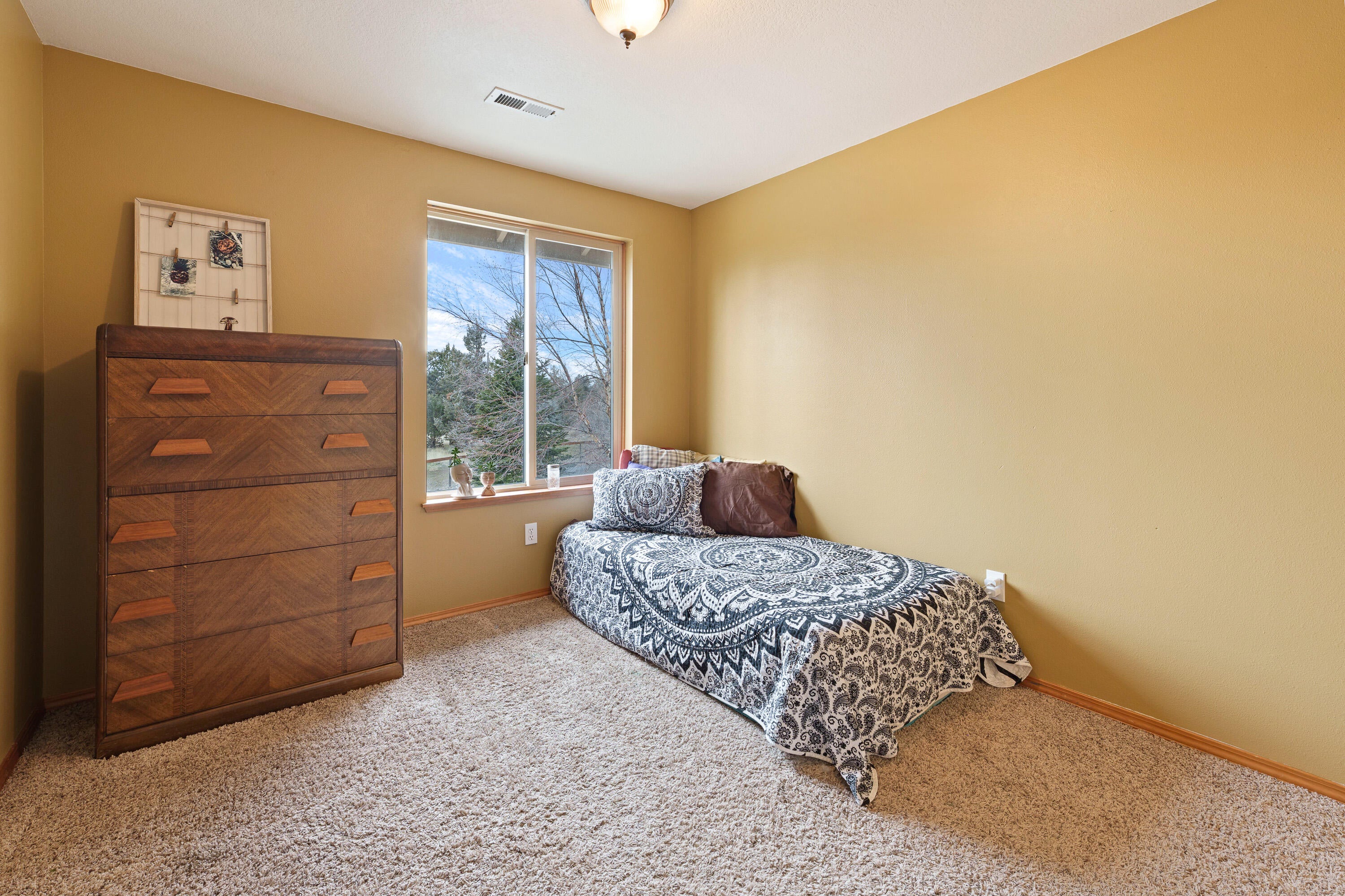 5871 Southwest Badger Road Terrebonne, OR 97760 - Photo 20 of 50 Upstairs 3rd bedroom