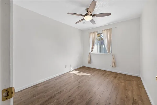 $258,000 | 4875 North Backer Avenue, Unit 143, Fresno, CA 93726