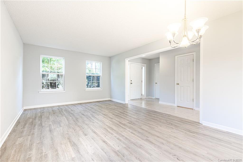1258 Winding Path Road Lake Wylie, SC 29710 - Photo 5 of 31 Gallery Image 5