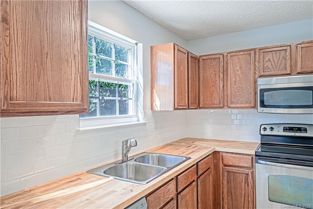 1258 Winding Path Road Lake Wylie, SC 29710 - Photo 8 of 31 Gallery Image 8