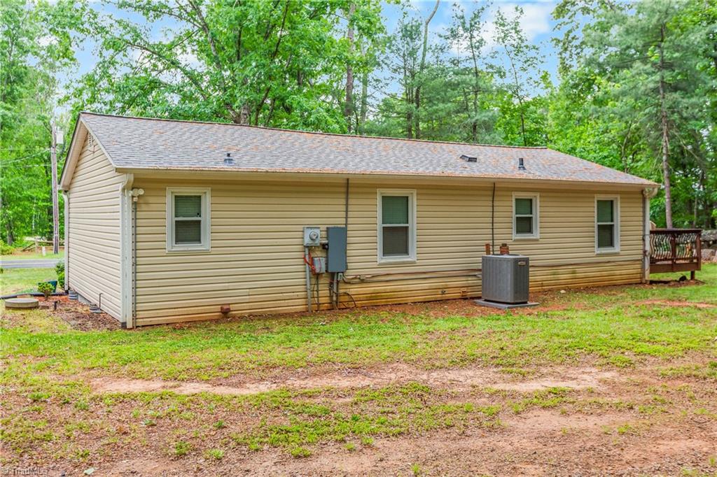 4720 Warner Road Pfafftown, NC 27040 - Photo 21 of 26