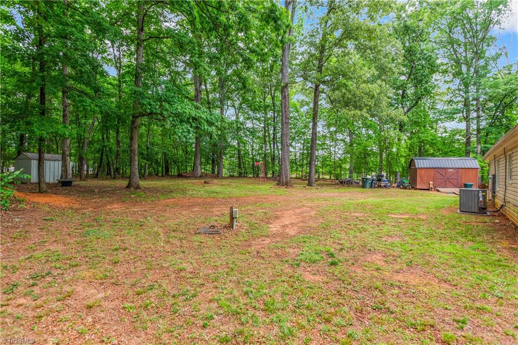 4720 Warner Road Pfafftown, NC 27040 - Photo 23 of 26