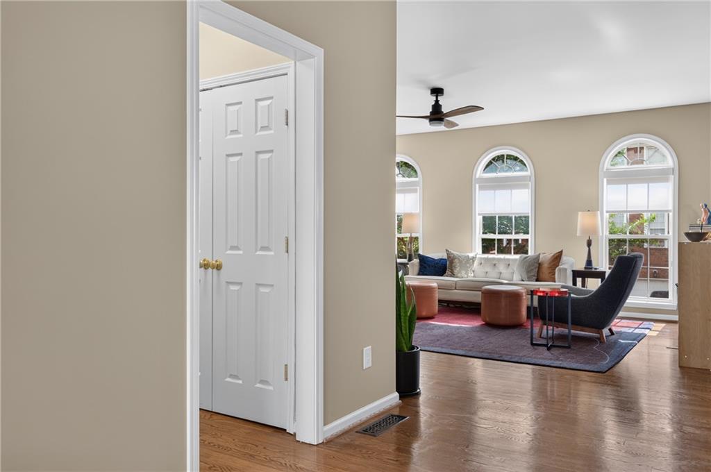 4934 Payson Way Southeast, Unit 23 Atlanta, GA 30339 - Photo 10 of 43