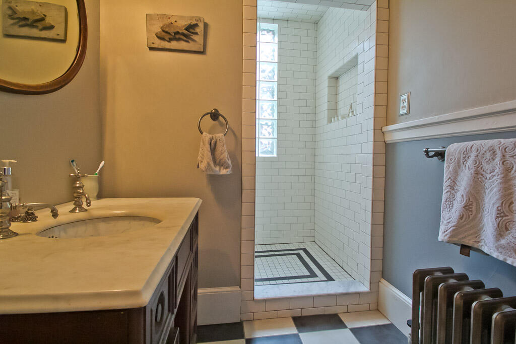 291 State Street, Unit 2 Portland, ME 04101 - Photo 29 of 41 Bathroom