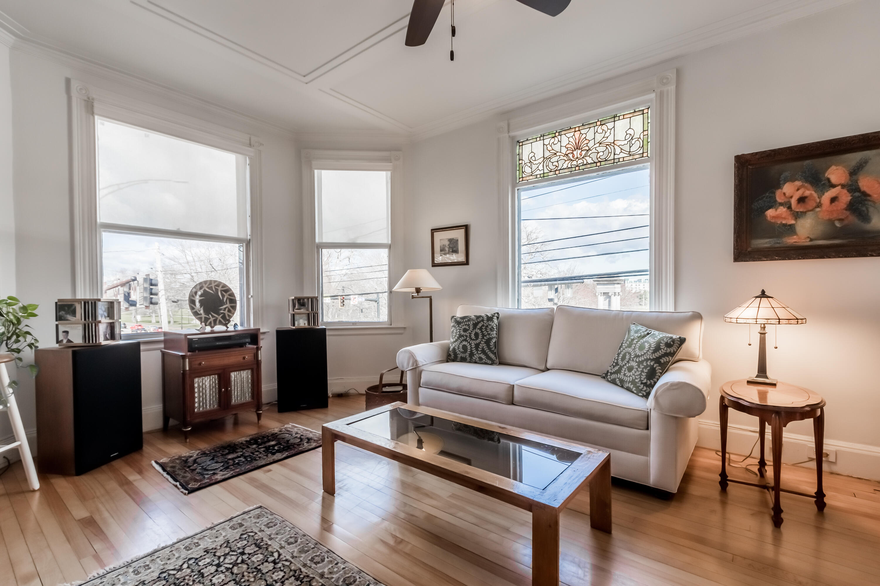 291 State Street, Unit 2 Portland, ME 04101 - Photo 10 of 41 Living Room
