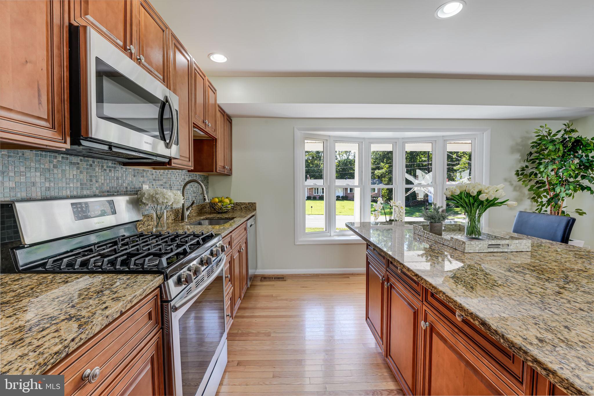 8808 Gateshead Road Alexandria, VA 22309 - Photo 6 of 38 Kitchen