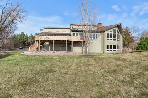 $1,395,000 | 8325 Ox Yoke Circle, Maple Plain, MN 55359