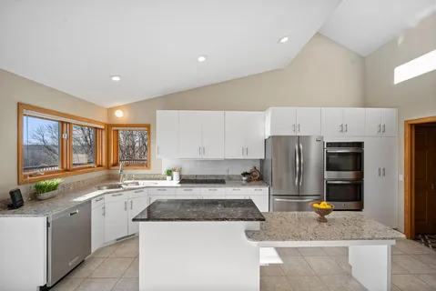 $1,495,000 | 8325 Ox Yoke Circle, Maple Plain, MN 55359