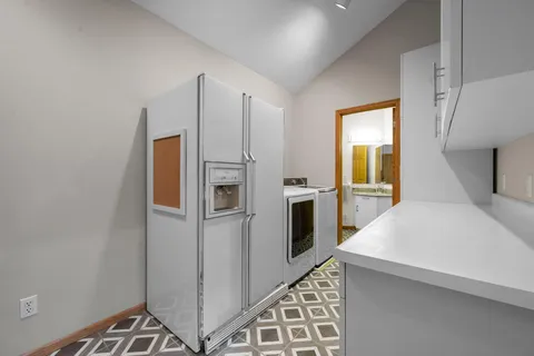 $1,495,000 | 8325 Ox Yoke Circle, Maple Plain, MN 55359