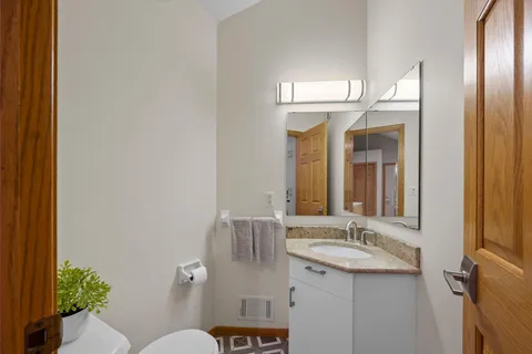 $1,495,000 | 8325 Ox Yoke Circle, Maple Plain, MN 55359