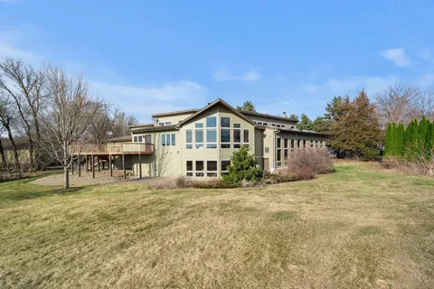 $1,495,000 | 8325 Ox Yoke Circle, Maple Plain, MN 55359