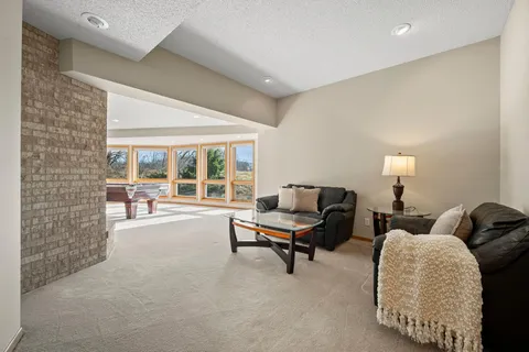 $1,395,000 | 8325 Ox Yoke Circle, Maple Plain, MN 55359