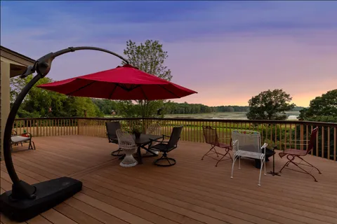 $1,395,000 | 8325 Ox Yoke Circle, Maple Plain, MN 55359