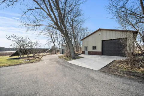 $1,495,000 | 8325 Ox Yoke Circle, Maple Plain, MN 55359