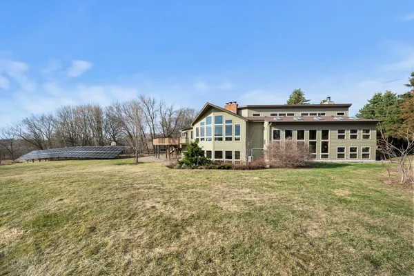 $1,495,000 | 8325 Ox Yoke Circle, Maple Plain, MN 55359