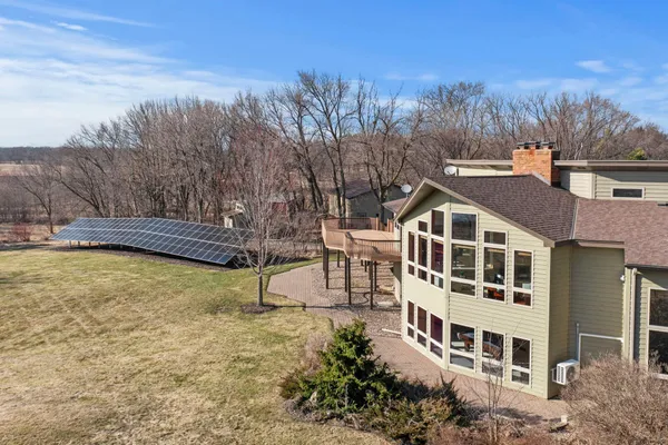 $1,495,000 | 8325 Ox Yoke Circle, Maple Plain, MN 55359