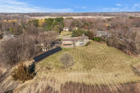 $1,495,000 | 8325 Ox Yoke Circle, Maple Plain, MN 55359