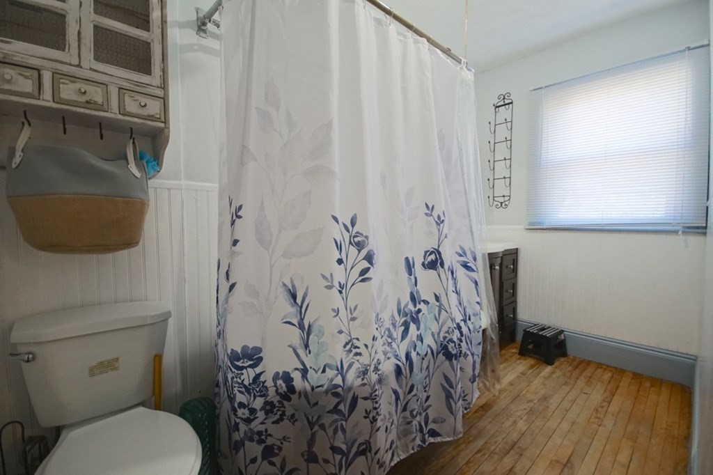 51 Raddin Grove Avenue Lynn, MA 01905 - Photo 15 of 18 Gallery Image 15