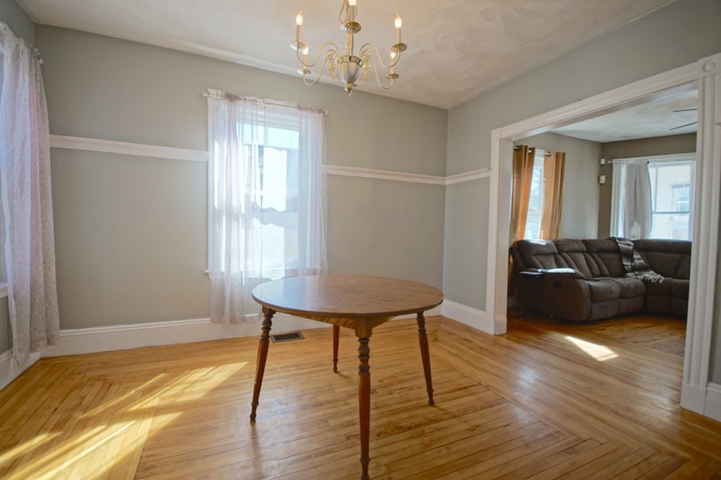 51 Raddin Grove Avenue Lynn, MA 01905 - Photo 5 of 18 Gallery Image 5