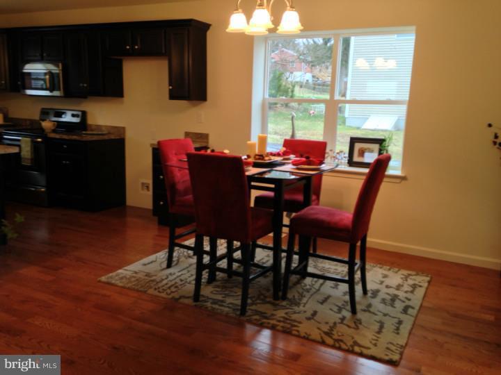 209 Church Street Shillington, PA 19607 - Photo 6 of 25 Gallery Image 6