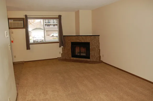 $138,500 | 7600 157th Street West, Unit 105, Apple Valley, MN 55124