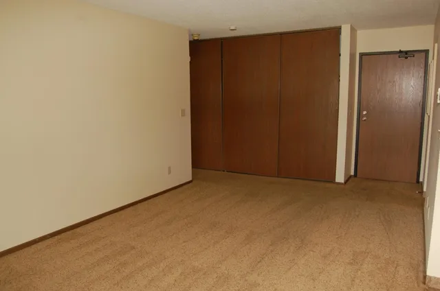 $138,500 | 7600 157th Street West, Unit 105, Apple Valley, MN 55124