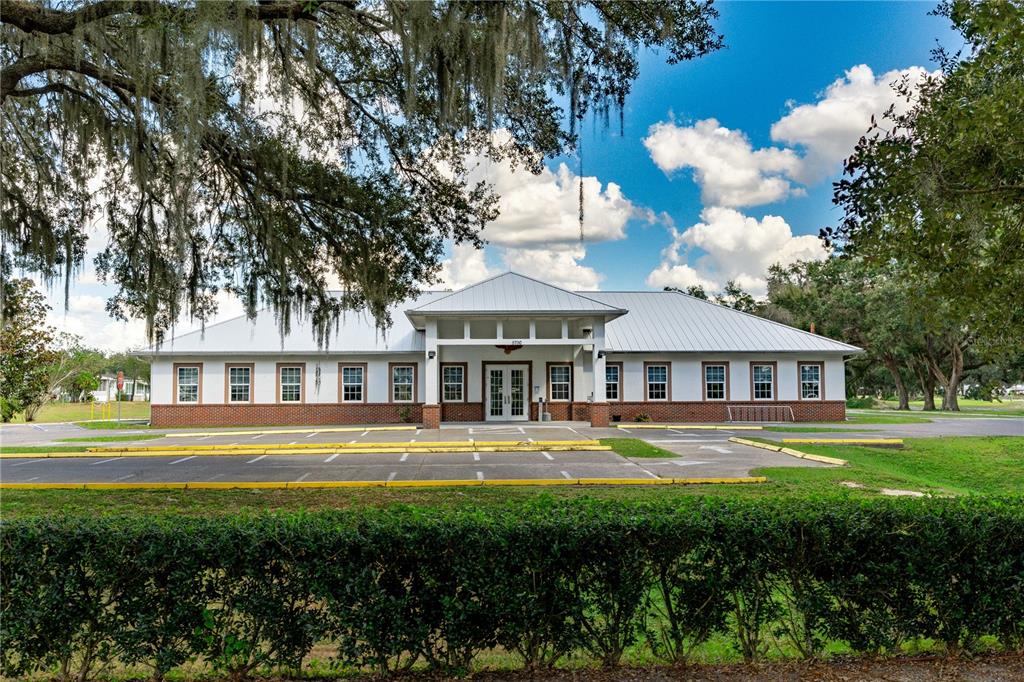 37332 Sandra Avenue Zephyrhills, FL 33542 - Photo 43 of 59 Gallery Image 43
