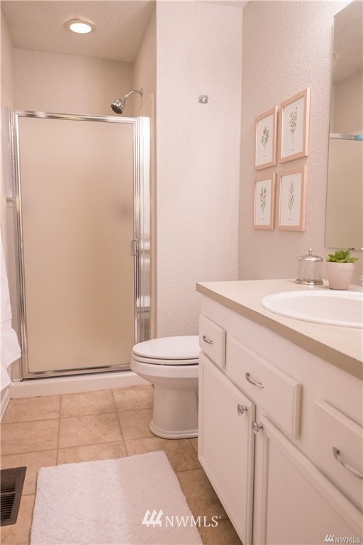 10420 Northeast 200th Street Bothell, WA 98011 - Photo 14 of 34 Gallery Image 14